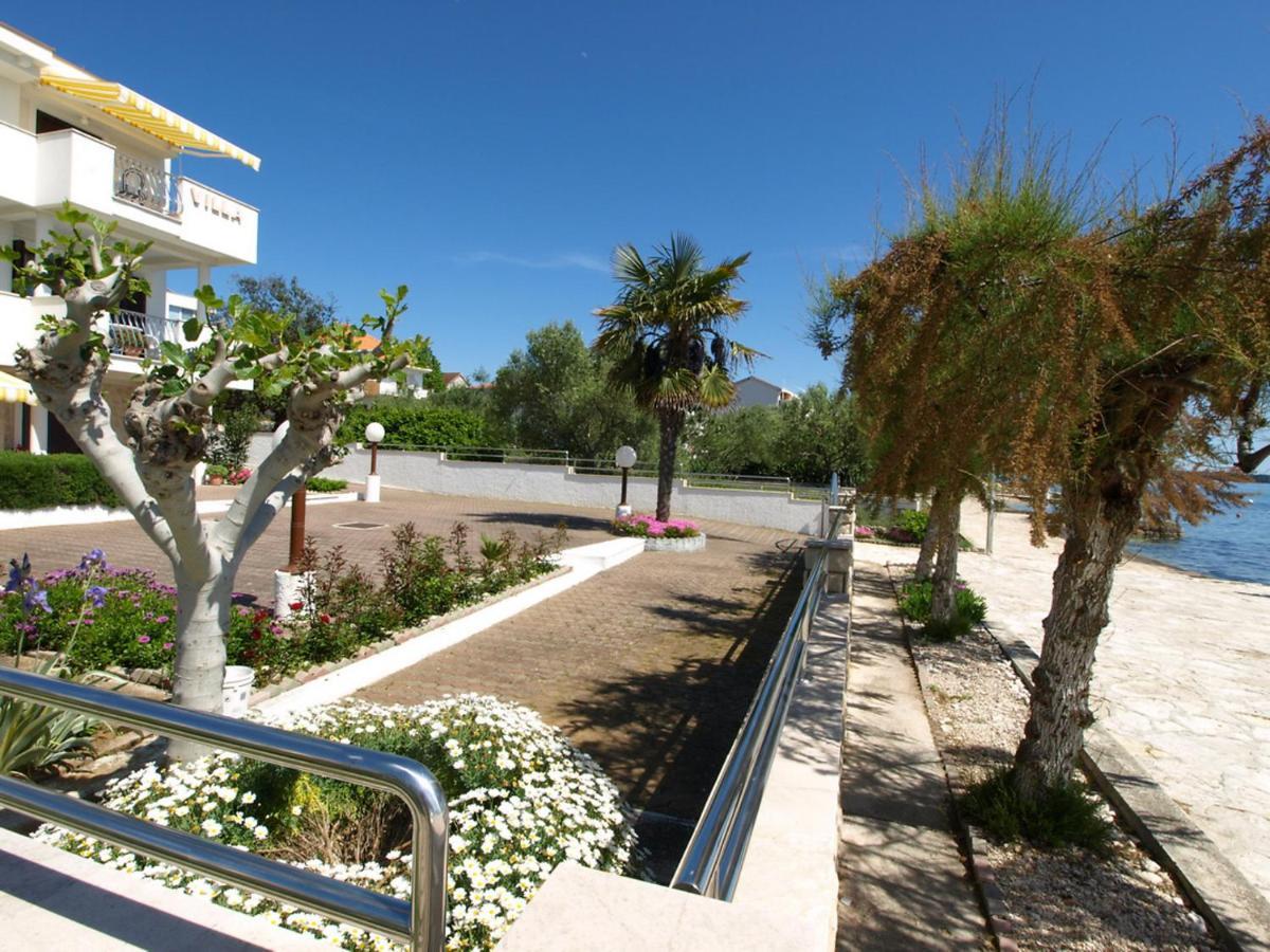 Apartment Maras-1 By Interhome Diklo Εξωτερικό φωτογραφία