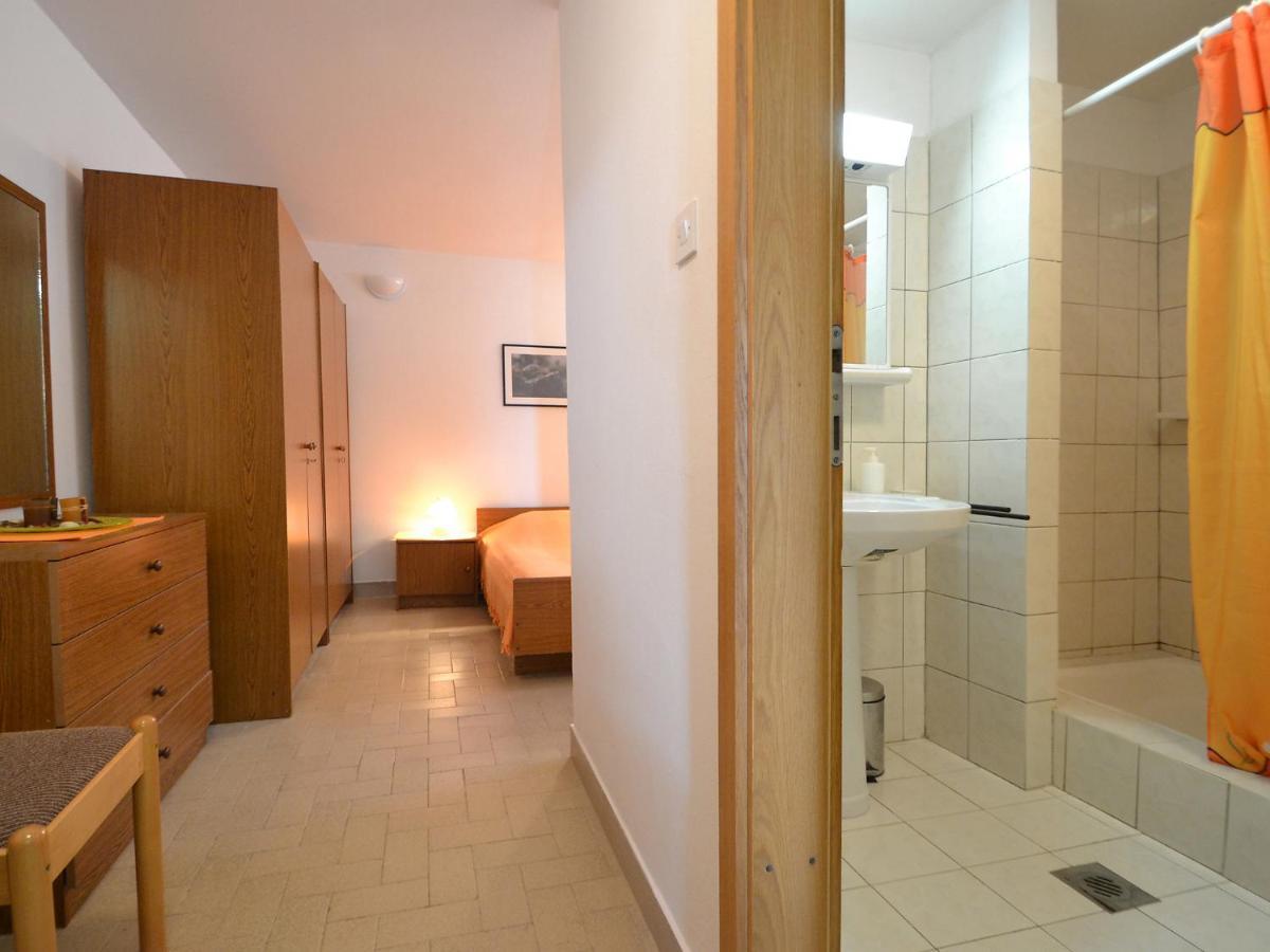 Apartment Maras-1 By Interhome Diklo Εξωτερικό φωτογραφία